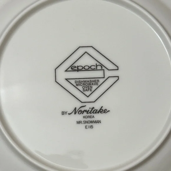 Epoch by Noritake Mr Snowman Blue and White Holiday Plate Set - Picture 2 of 10